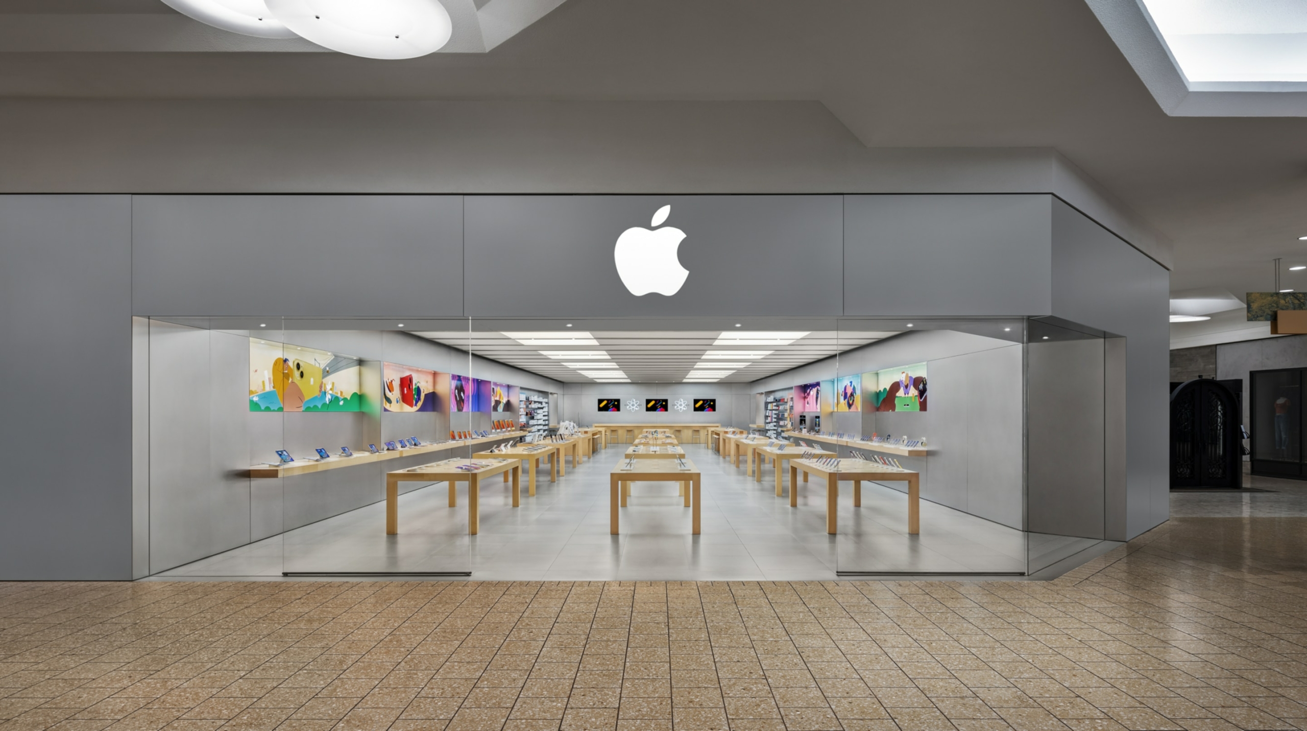 Staff at New Jersey Apple Store File to Unionize